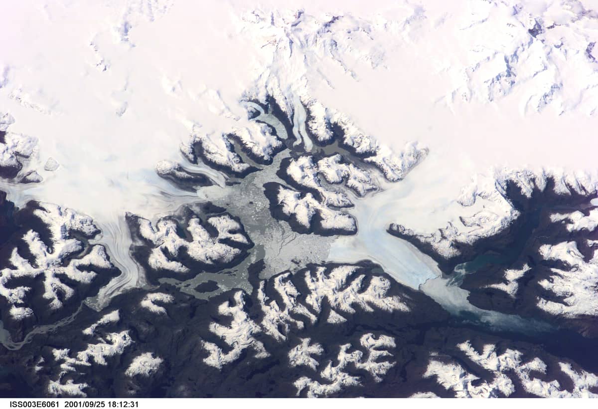 El glaciar más largo de Sudamérica es chileno, y sigue creciendo